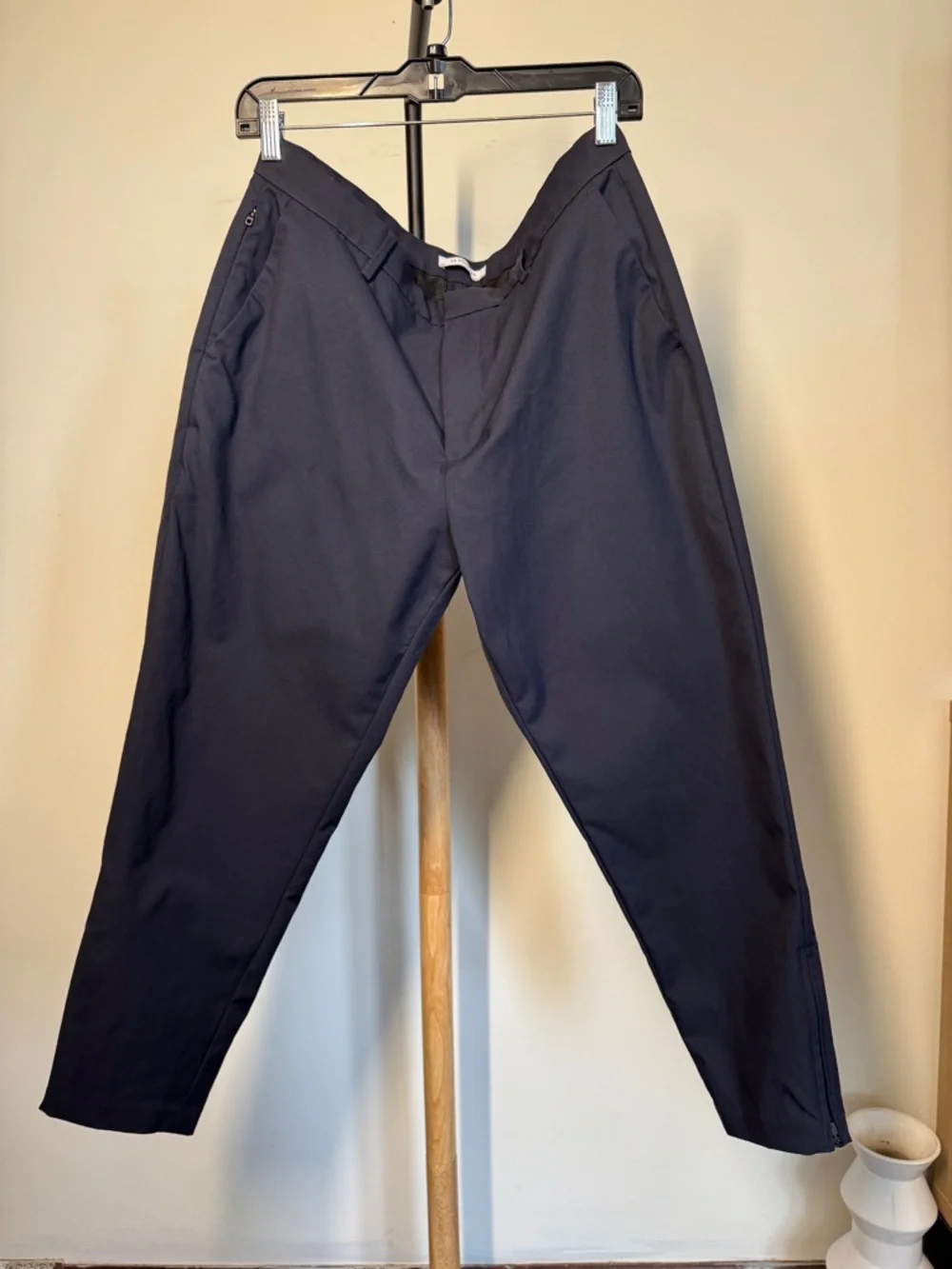Banana Republic classic tapered